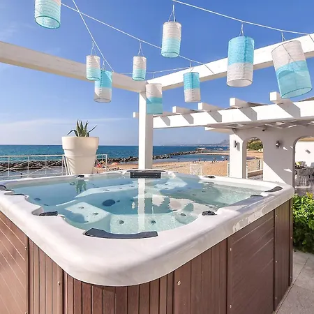 3 Bedroom Gorgeous In Trappeto Holiday home