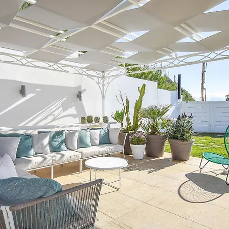3 Bedroom Gorgeous In Feriehus