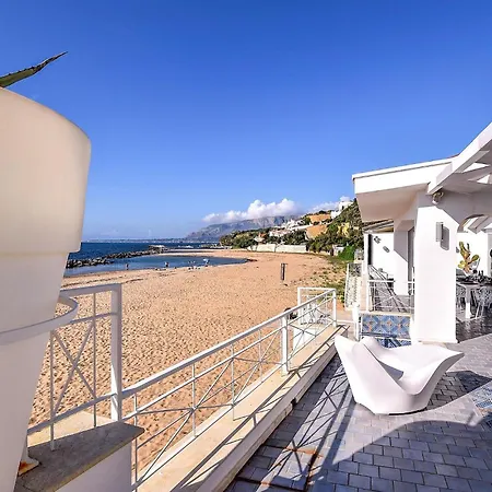 Holiday home 3 Bedroom Gorgeous In Trappeto Trappeto (Sicily)