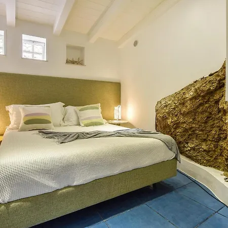 Holiday home 3 Bedroom Gorgeous In Trappeto